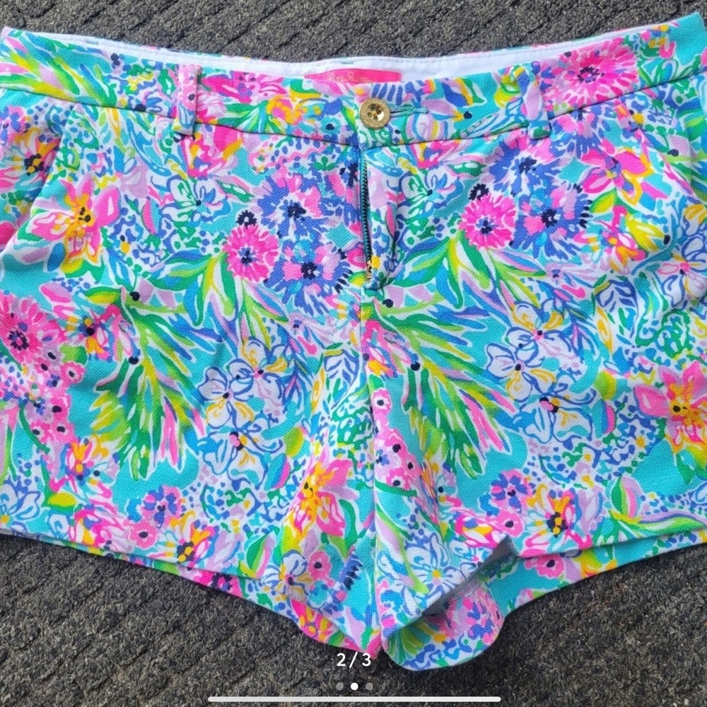 IN SEARCH OF: Lilly Pulitzer Amalfi Blue Alligator Isle